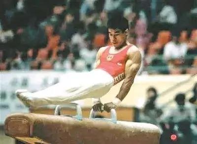 李宁.jpg 李宁.jpg
